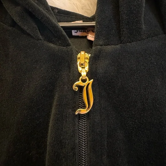 Juicy Couture Velvet Zip-Up Hoodie – Size XL Y2K | Rare | Velour | Rhinestones👑 - Picture 12 of 17